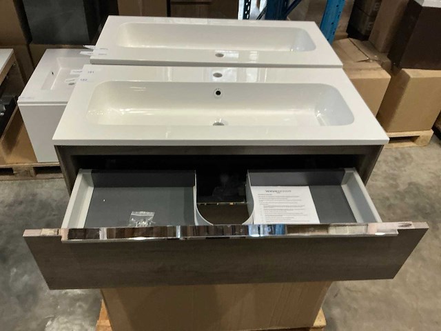 Badmeubelset - afbeelding 3 van  3