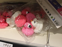 Badspeeltjes happyworld, zes verpakkingen. - afbeelding 2 van  2
