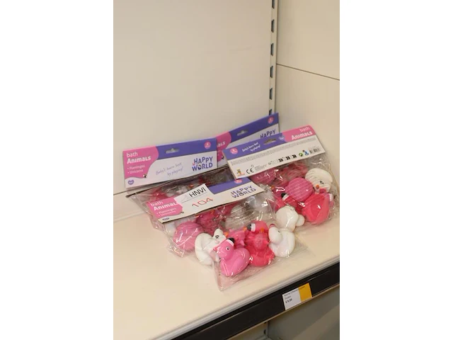 Badspeeltjes happyworld, zes verpakkingen. - afbeelding 2 van  2