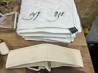 Badtextiel en overige accessoires - afbeelding 1 van  1