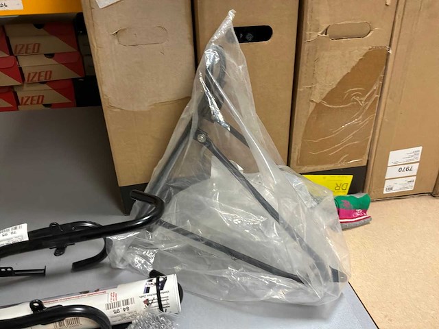 Bagagedragers en kettingkasten (7x) - afbeelding 2 van  5