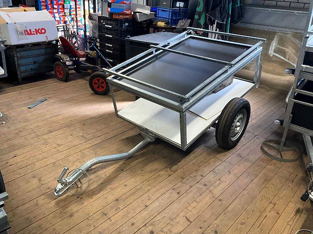 Bagagewagen pijnappel - afbeelding 1 van  1