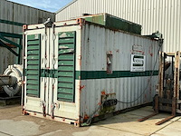 Baggermaterieel, baggerpompen, cutterzuiger, dieseltanks, heftruck, waterpomp en aggregaat