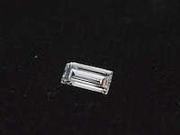 Baguette geslepen diamant 0.23 carat gecertificeerd - afbeelding 1 van  3
