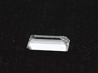 Baguette geslepen diamant 0.23 carat gecertificeerd - afbeelding 2 van  3