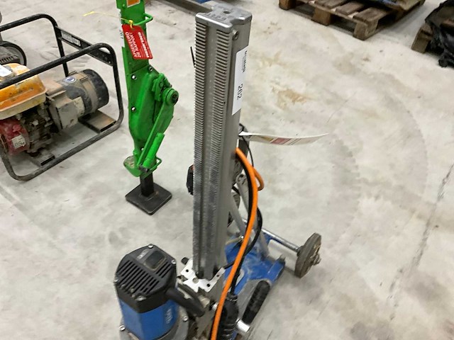 Baier bdb 832 kernboormachine - afbeelding 7 van  7