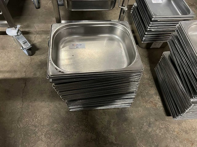 Bain marie - overige keukenbenodigdheden (19x) - afbeelding 1 van  2