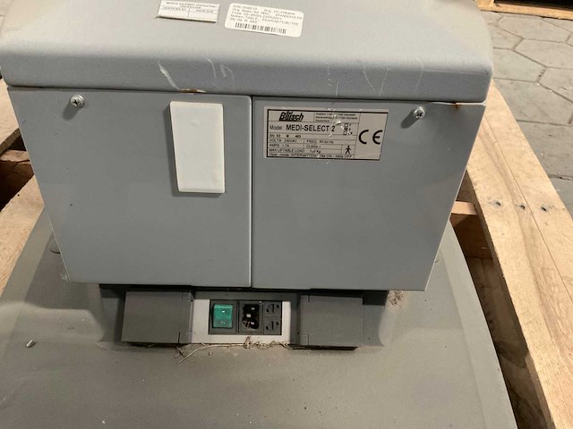 Baisch medi select 2 onderzoekstoel - afbeelding 7 van  8