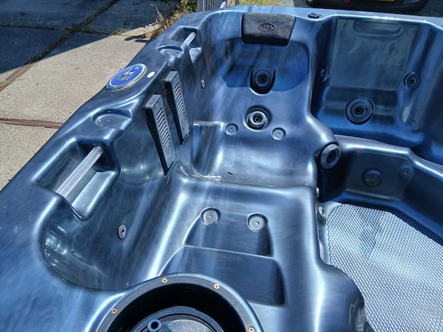 Baja spas 6 persoons jacuzzi en buitenspa - afbeelding 3 van  37
