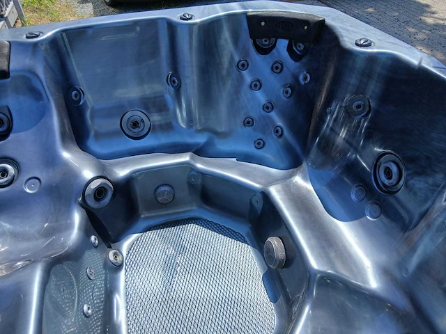 Baja spas 6 persoons jacuzzi en buitenspa - afbeelding 6 van  37
