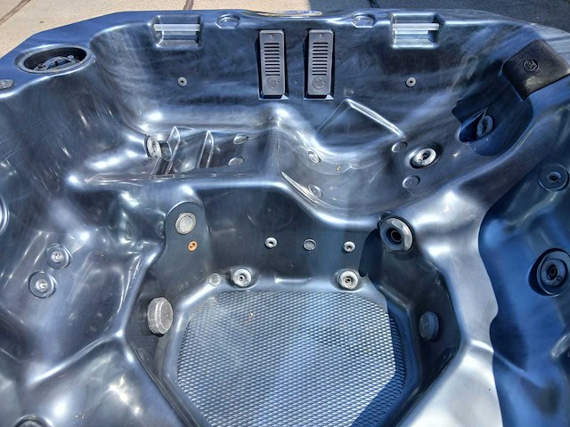 Baja spas 6 persoons jacuzzi en buitenspa - afbeelding 9 van  37