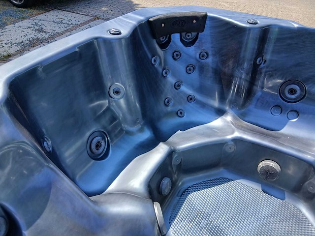 Baja spas 6 persoons jacuzzi en buitenspa - afbeelding 10 van  37