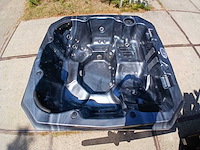 Baja spas 6 persoons jacuzzi en buitenspa - afbeelding 1 van  37