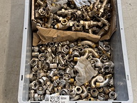 Bak diverse koppelingen - afbeelding 1 van  6