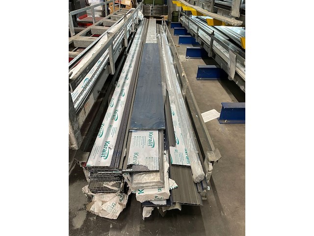 Bak keraliet heering keraliet, stahlblauw - afbeelding 1 van  4