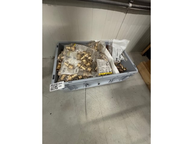 Bak koppelingen/fittingen rehau, rautitan - afbeelding 1 van  6