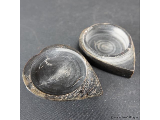 Bakelieten dekseldoos - afbeelding 2 van  3