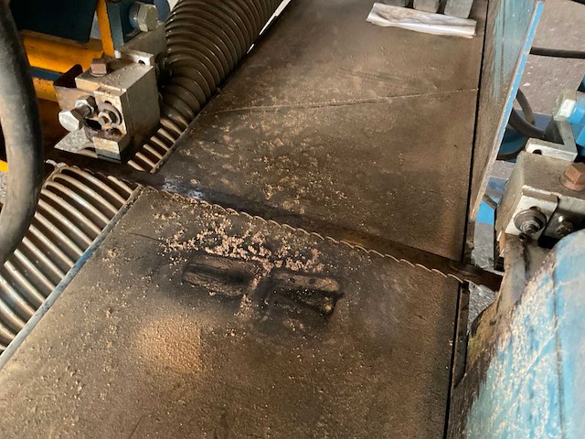 Baker abx horizontale lintzaagmachine - afbeelding 6 van  6