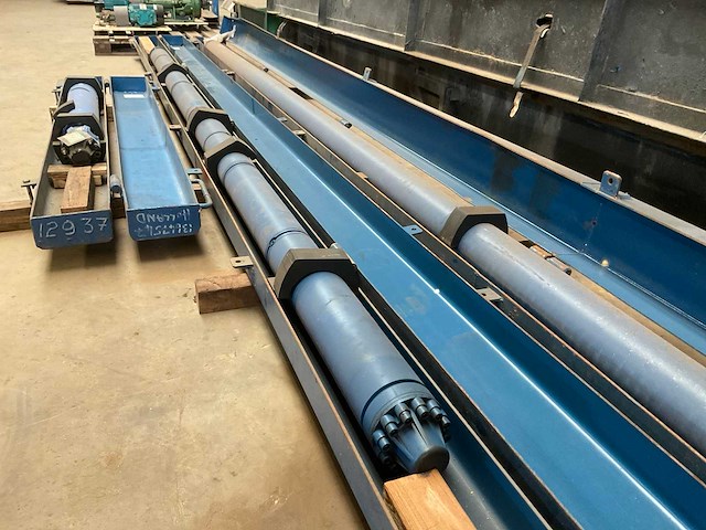 Baker hughes 513 gas seperator - afbeelding 1 van  4