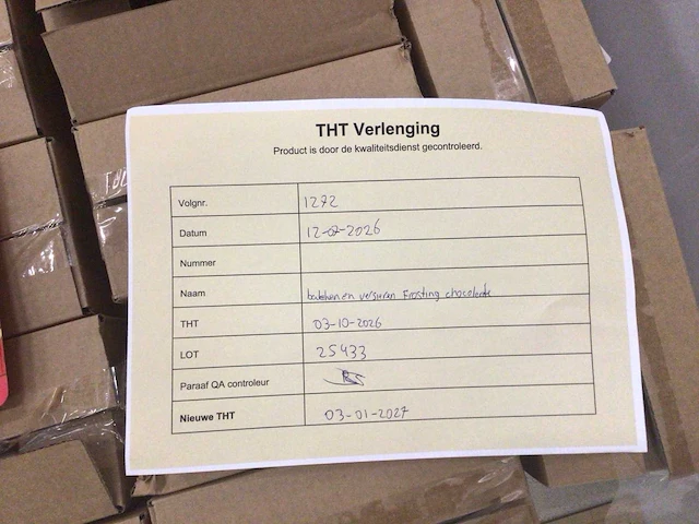 Bakken en versieren frosting chocolade 165g (560x) - afbeelding 4 van  4