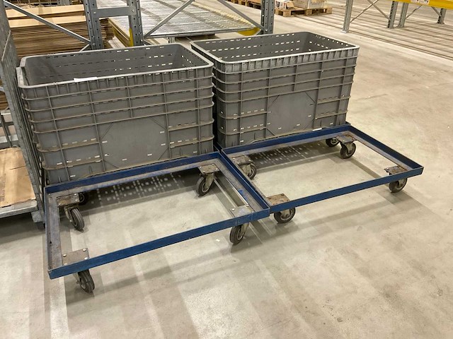 Bakken met onderstellen (2x) - afbeelding 1 van  5