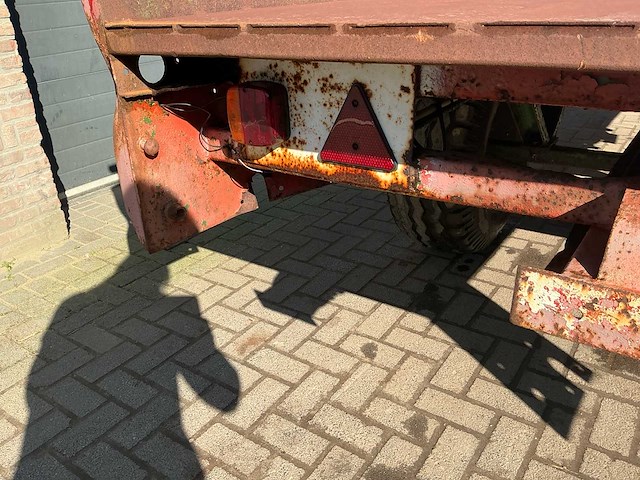 Bakkenwagen voor aan de kraan - afbeelding 15 van  27