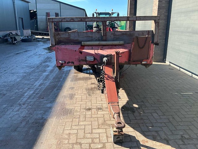 Bakkenwagen voor aan de kraan - afbeelding 26 van  27