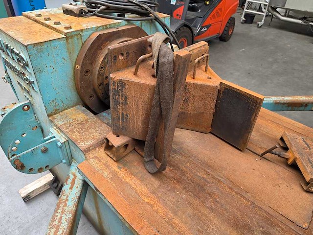 Bakker - 200t - spantenbuiger - afbeelding 14 van  16