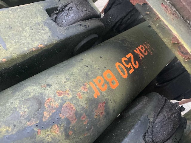 Bakker hydraulische mest knijper - afbeelding 4 van  13