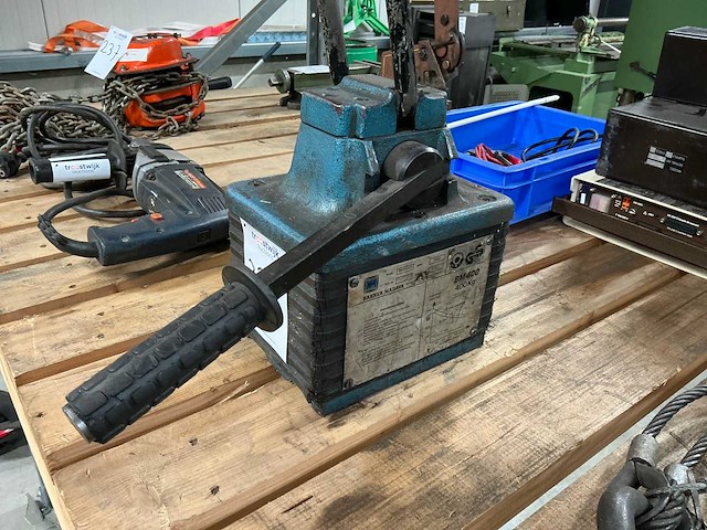 Bakker madava bm400 hijsmagneet - afbeelding 1 van  5