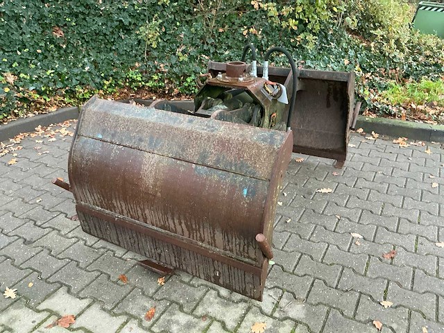 Bakker schalengrijper - afbeelding 4 van  8