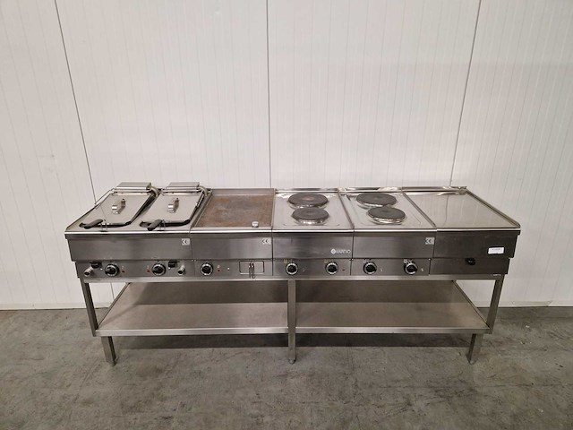 Baklijn - mareno - dubbele friteuse - bakplaat - 4 pits fornuis - 400v - afbeelding 1 van  3