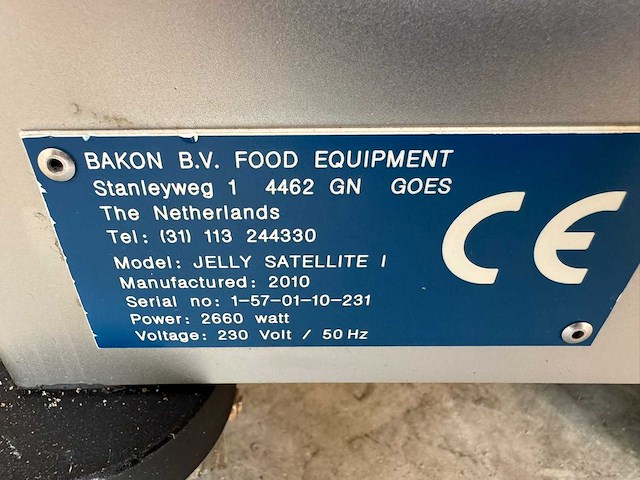 Bakon jelly - 2010 - satelliete 1 - gelei spuit - afbeelding 5 van  5