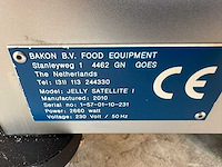 Bakon jelly - 2010 - satelliete 1 - gelei spuit - afbeelding 5 van  5