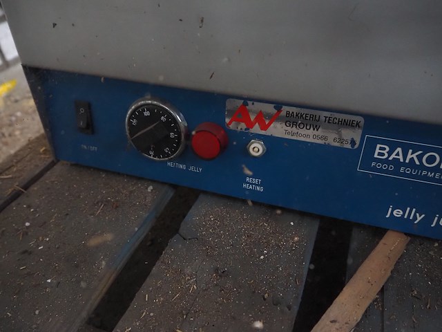 Bakon - afbeelding 7 van  9