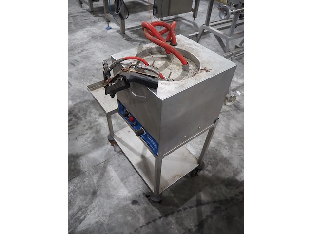 Bakon - afbeelding 3 van  8