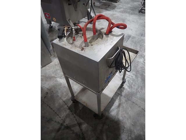 Bakon - afbeelding 4 van  8