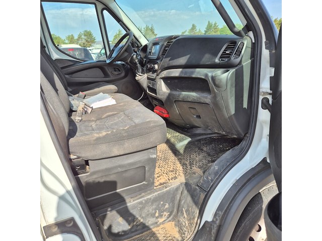 Bakwagen, iveco, 70c18, 2019 - afbeelding 6 van  15