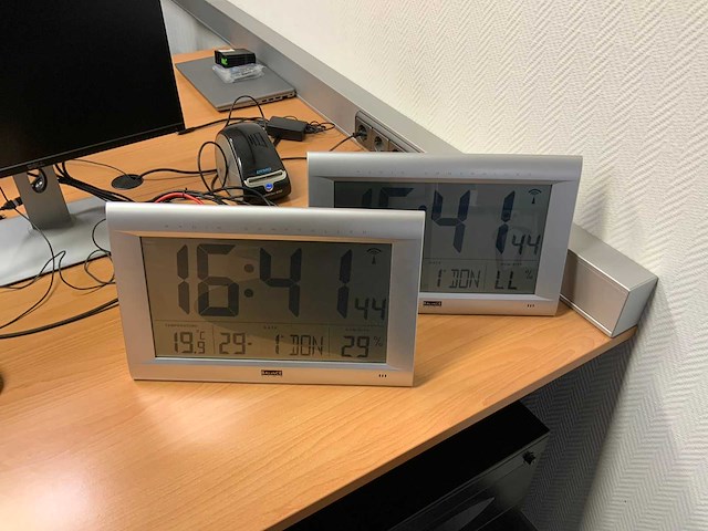 Balance time radio controlled klok (3x) - afbeelding 2 van  2