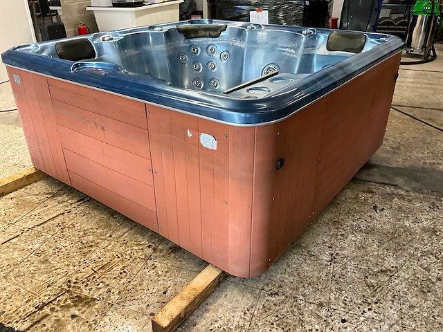 Balbao jacuzzi - afbeelding 5 van  12