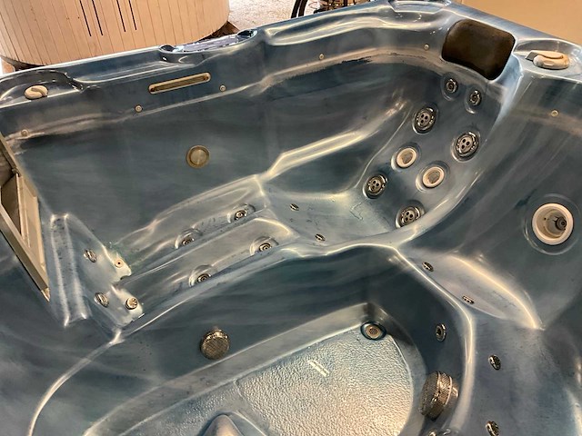 Balbao jacuzzi - afbeelding 8 van  12