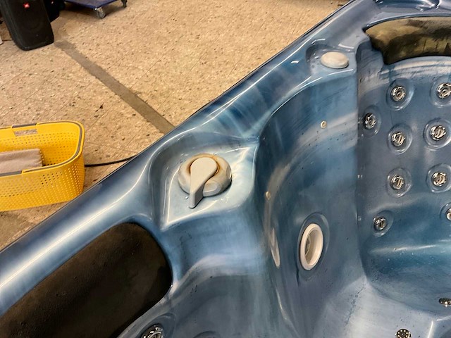 Balbao jacuzzi - afbeelding 12 van  12