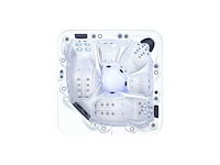 Balboa - spa - jacuzzi en buitenspa - afbeelding 8 van  10