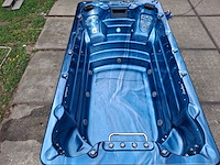 Balboa 10 persoons zwemspa jacuzzi en buitenspa - afbeelding 11 van  19