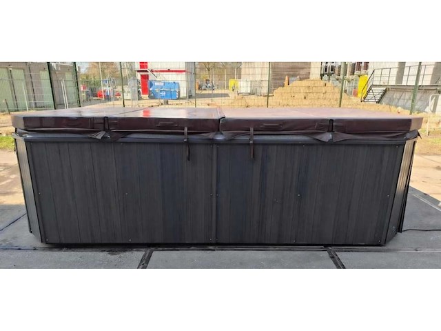 Balboa 10 persoons zwemspa jacuzzi en buitenspa - afbeelding 13 van  23