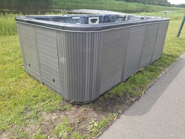 Balboa 10 persoons zwemspa jacuzzi en buitenspa - afbeelding 3 van  22