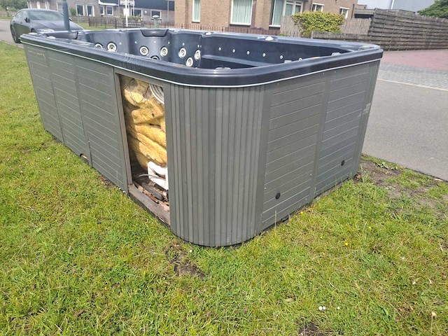 Balboa 10 persoons zwemspa jacuzzi en buitenspa - afbeelding 16 van  22
