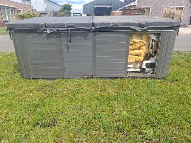 Balboa 10 persoons zwemspa jacuzzi en buitenspa - afbeelding 17 van  22