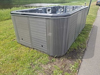 Balboa 10 persoons zwemspa jacuzzi en buitenspa - afbeelding 21 van  22