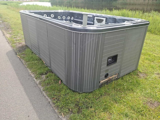 Balboa 10 persoons zwemspa jacuzzi en buitenspa - afbeelding 35 van  36